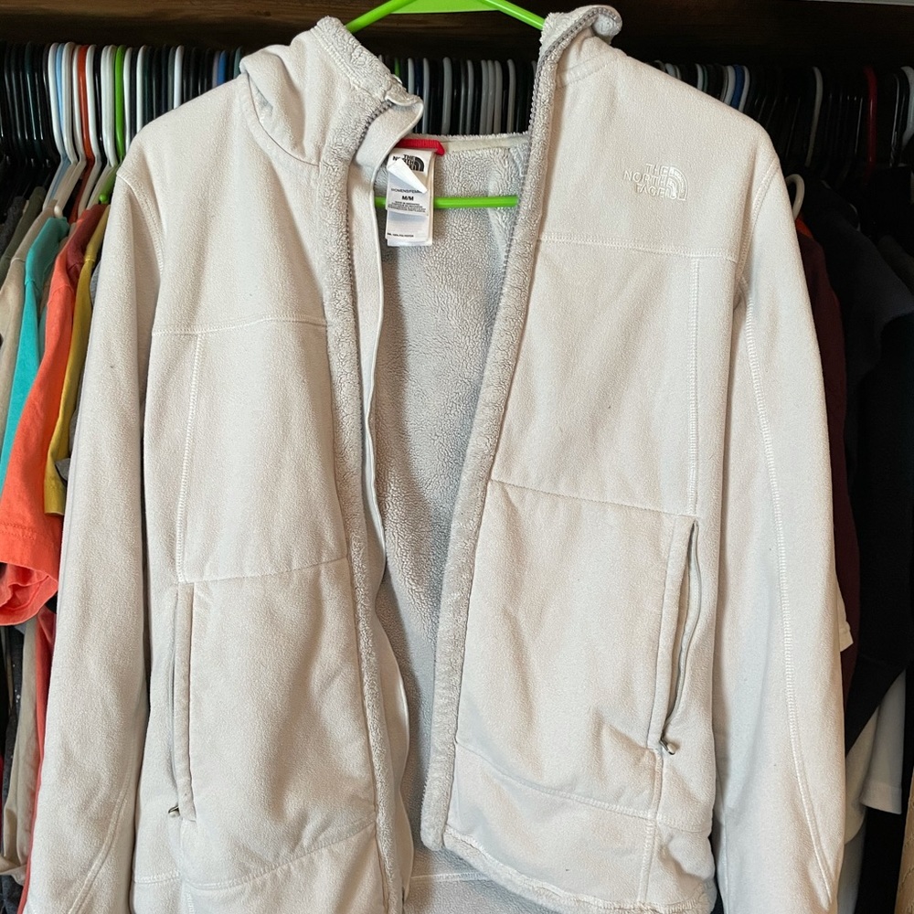 White fleece north face